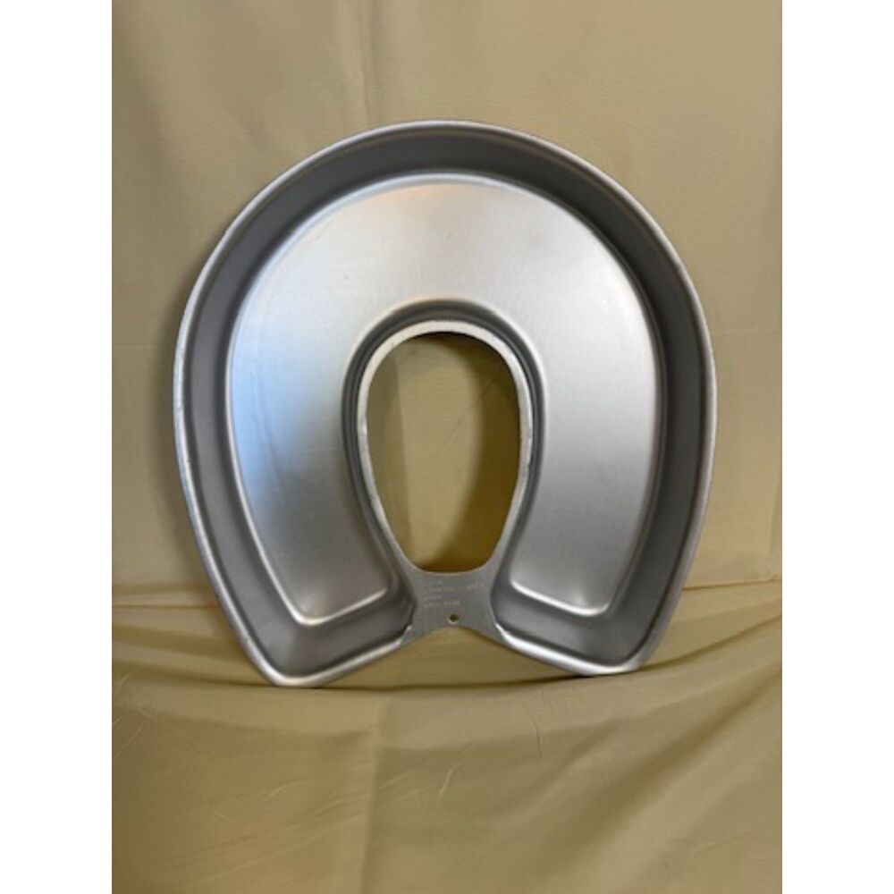 Wilton Horseshoe Cake Pan 502-3258 Vintage 1972 Aluminum Silver Original